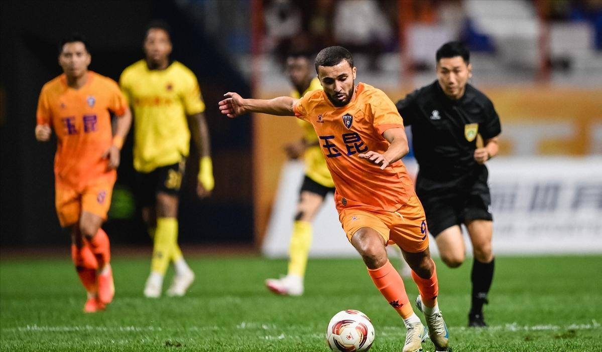 顶级球员恢复受挫，球队备战受阻