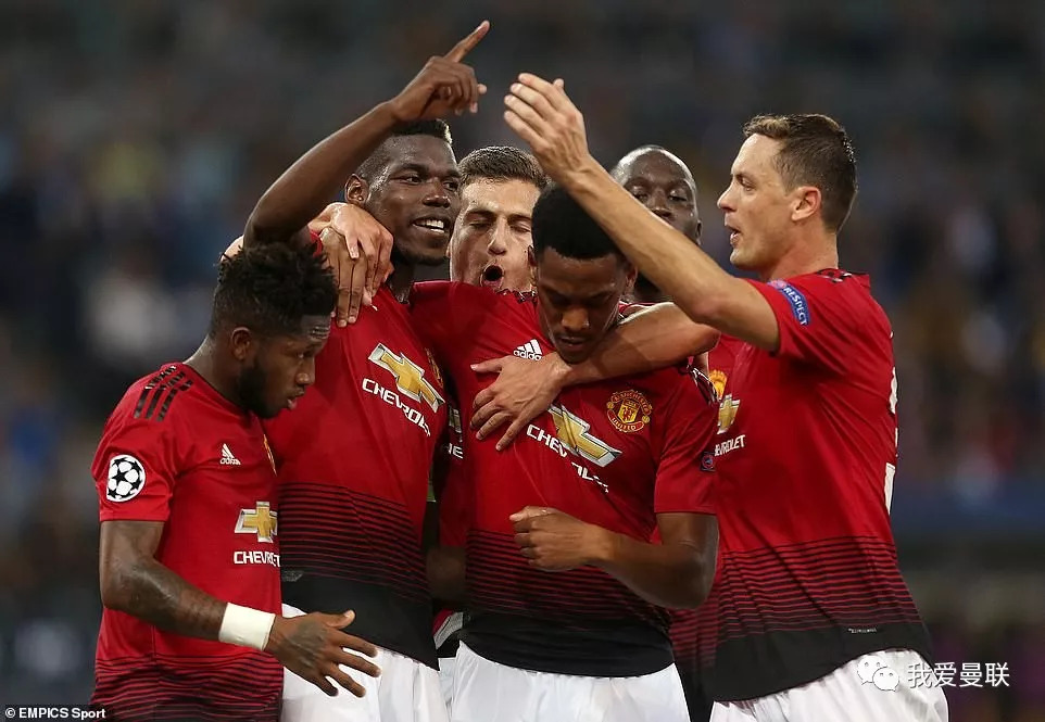 曼联主教练频频轮换阵容，探寻最佳阵型