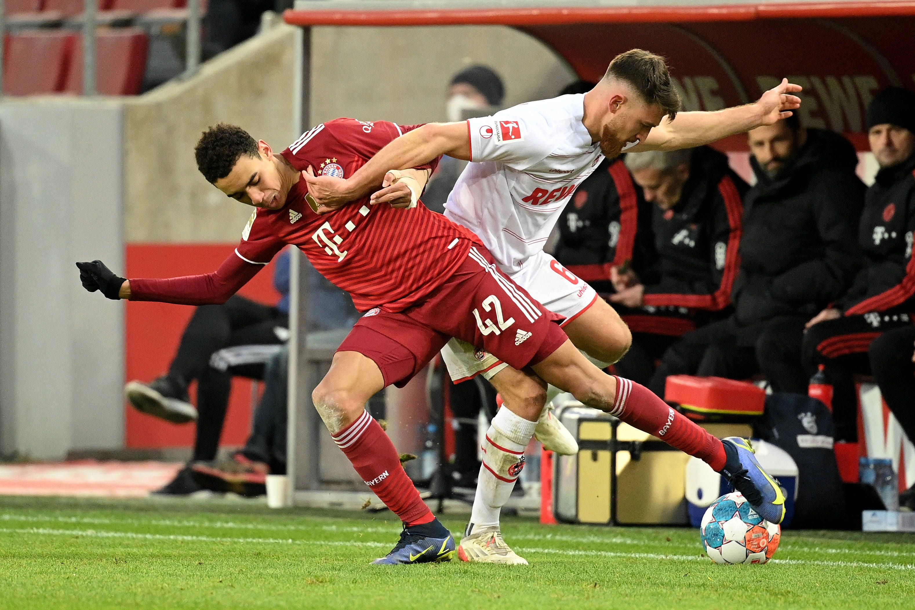 拜仁慕尼黑全胜多特蒙德，继续高歌猛进的简单介绍