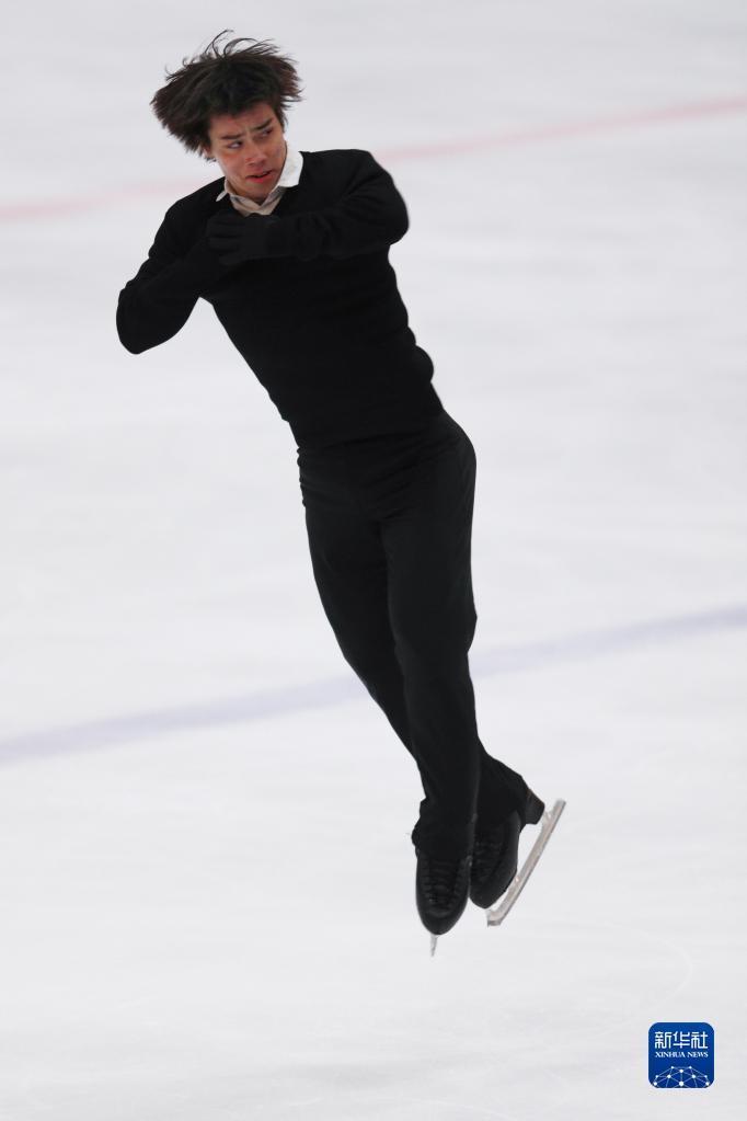 花样滑冰决赛！韩国选手夺得男子单人滑冠军
