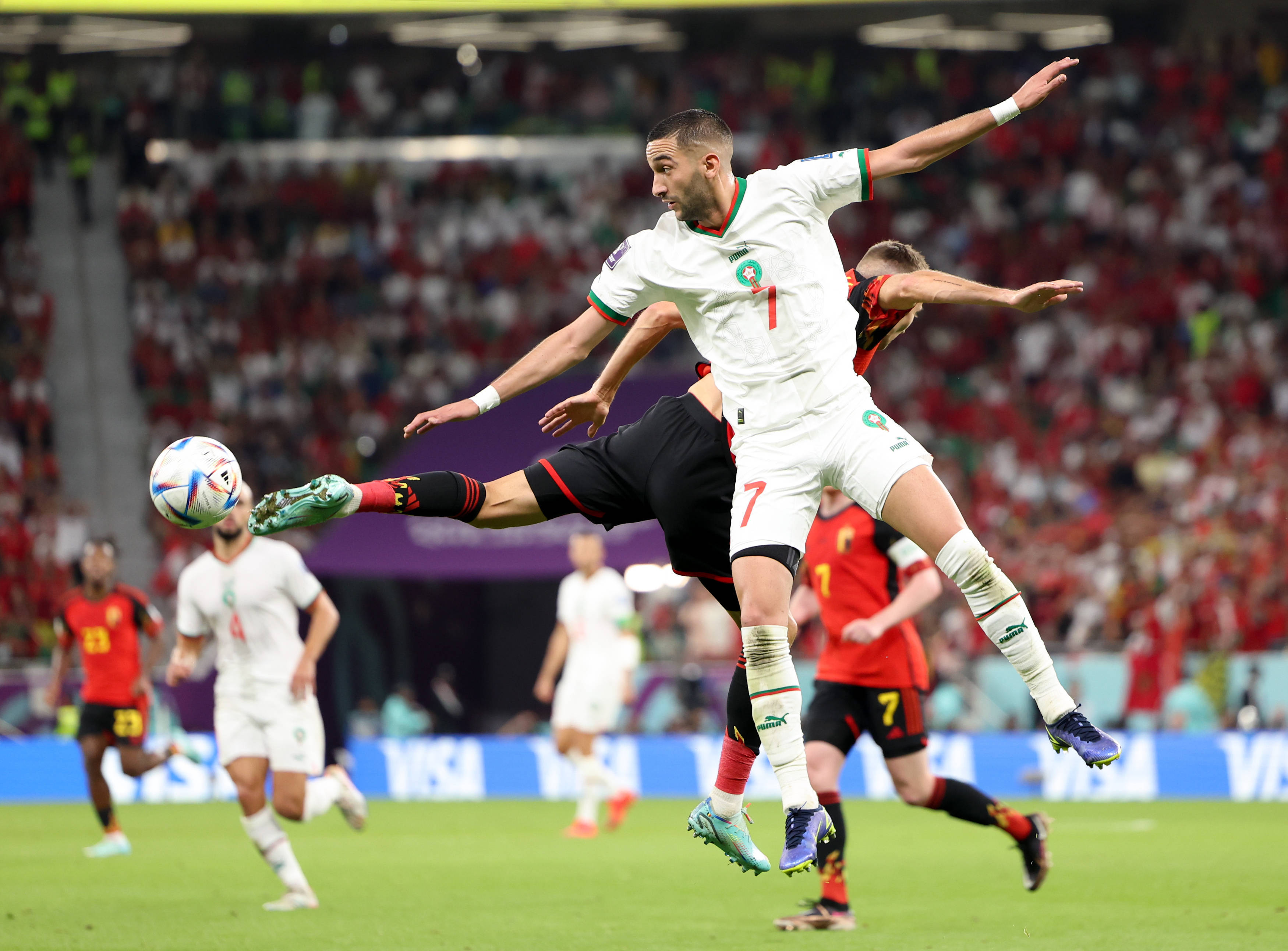 塞内加尔队席卷对手取得胜利！