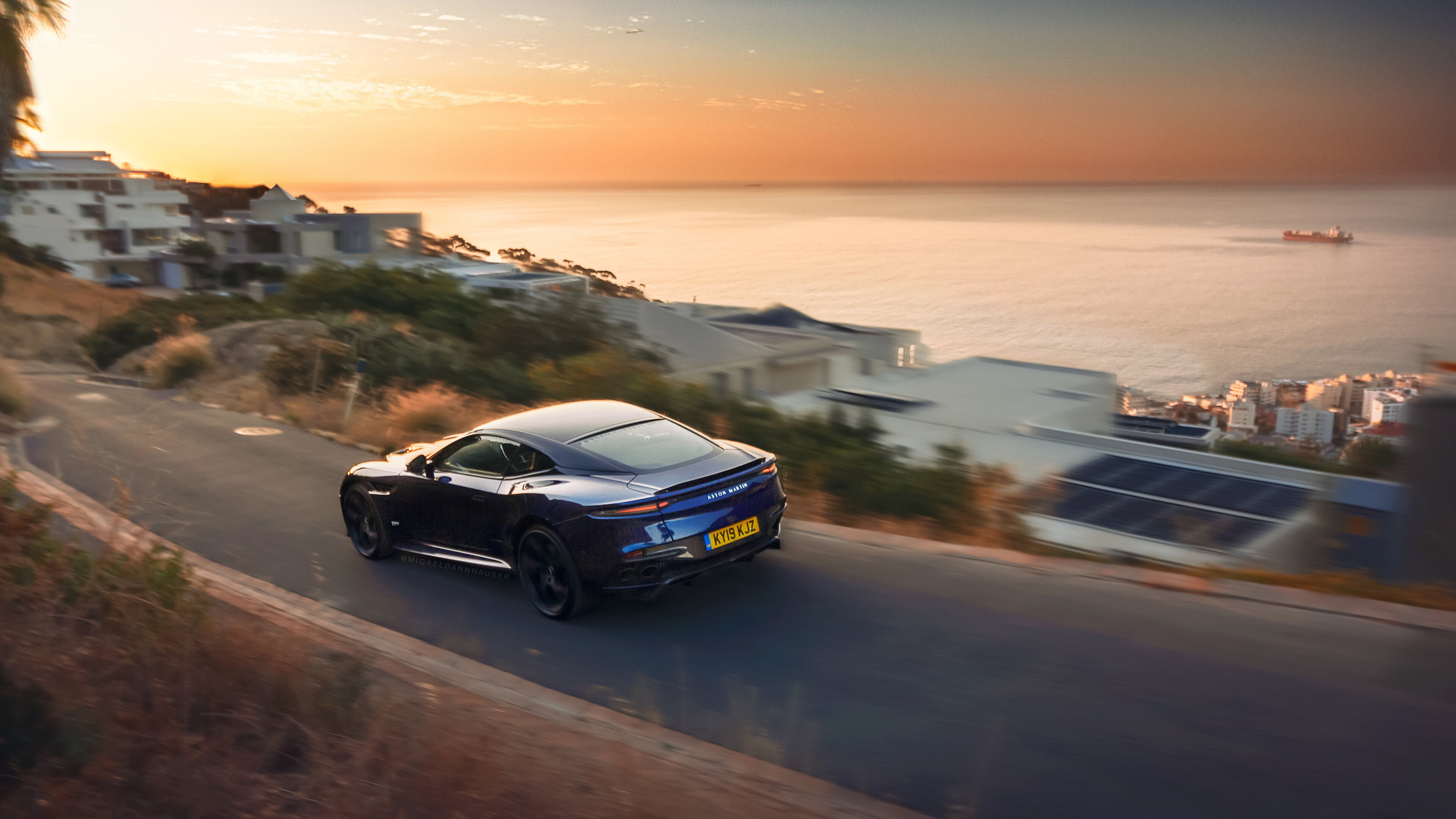 欧冠烽火再燃,利物浦闪电战震慑巴黎,姆巴佩国家德比预告新王朝?