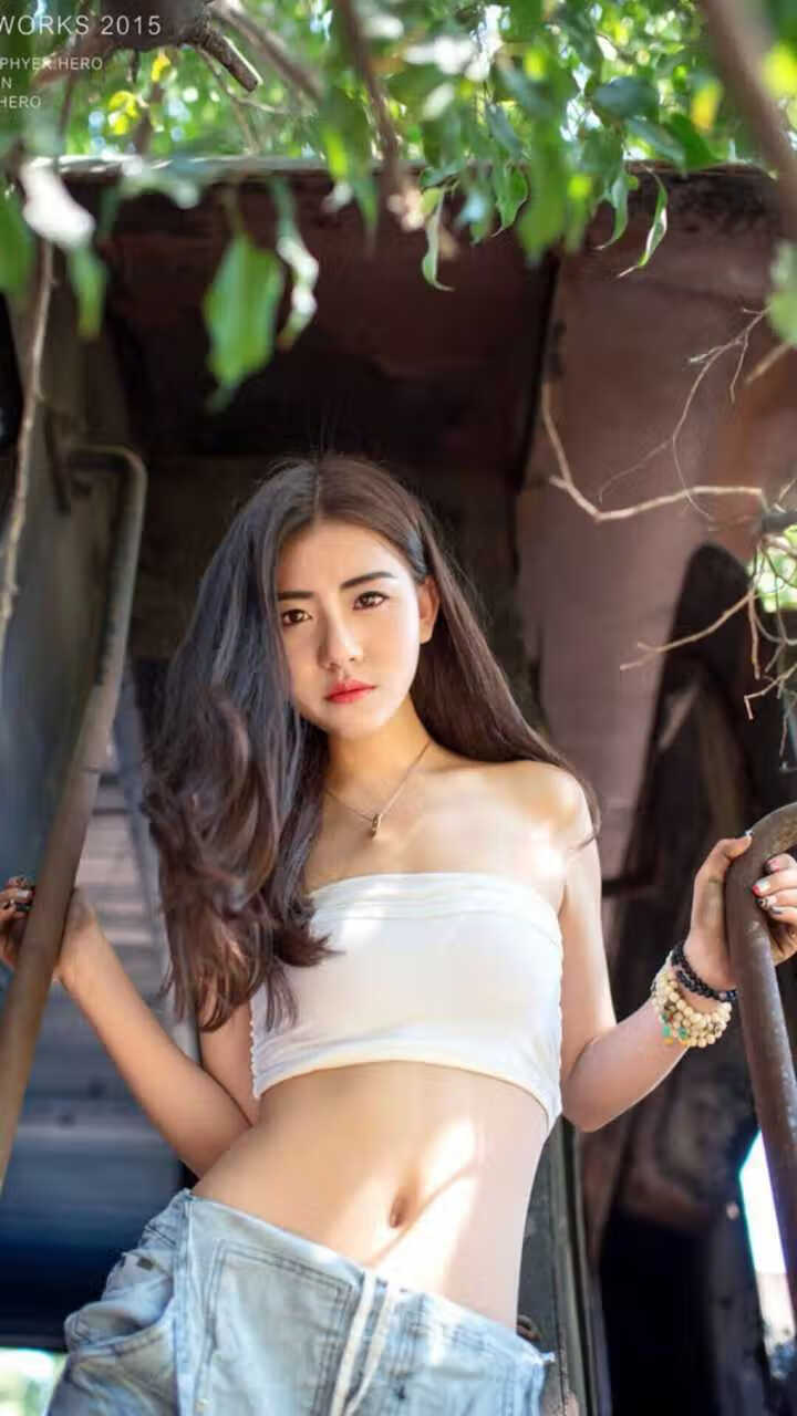 夜幕下的极速王者,拉文在F1街道赛之夜缔造统治级数据传奇