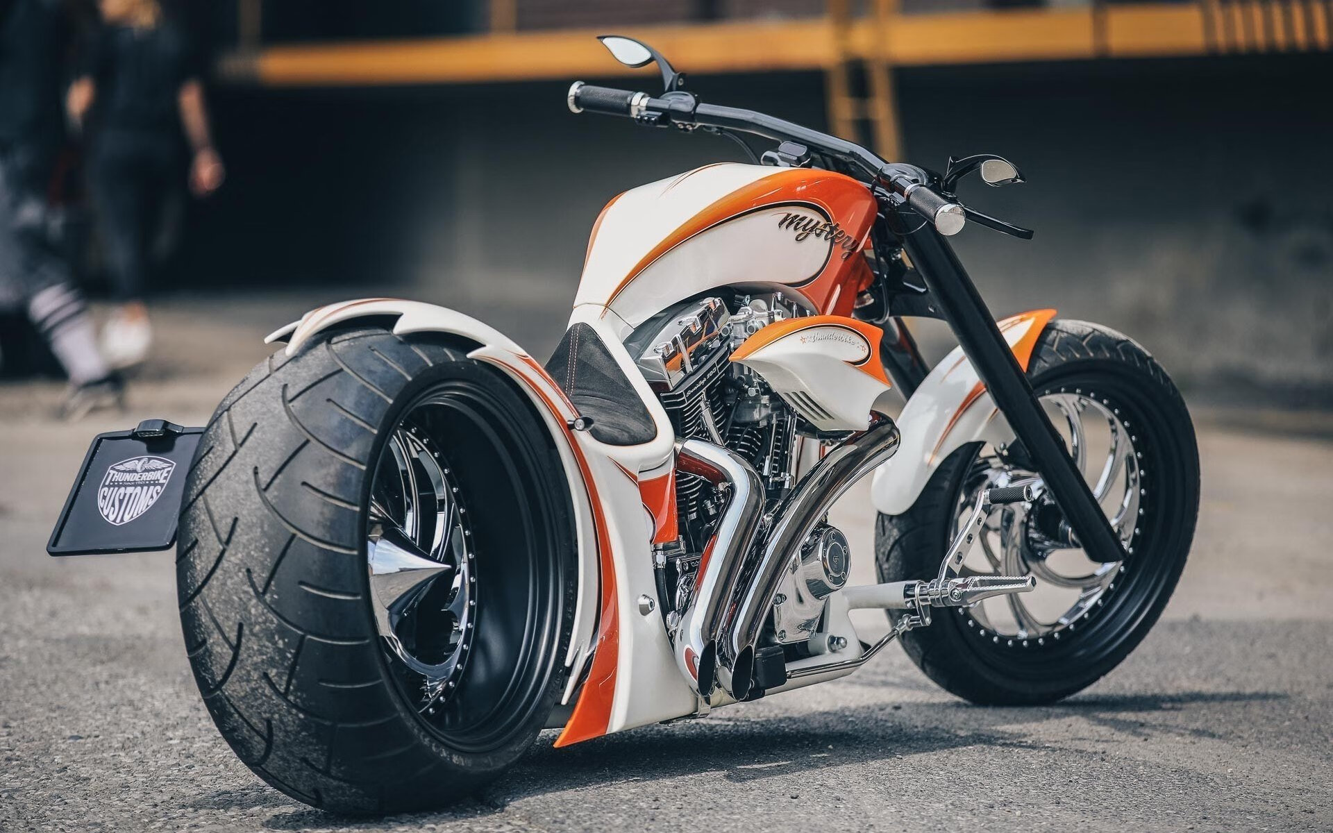 惊艳四座的跨界闪光,当爱德华兹的篮球之火,照亮黄蜂与新疆的赛场