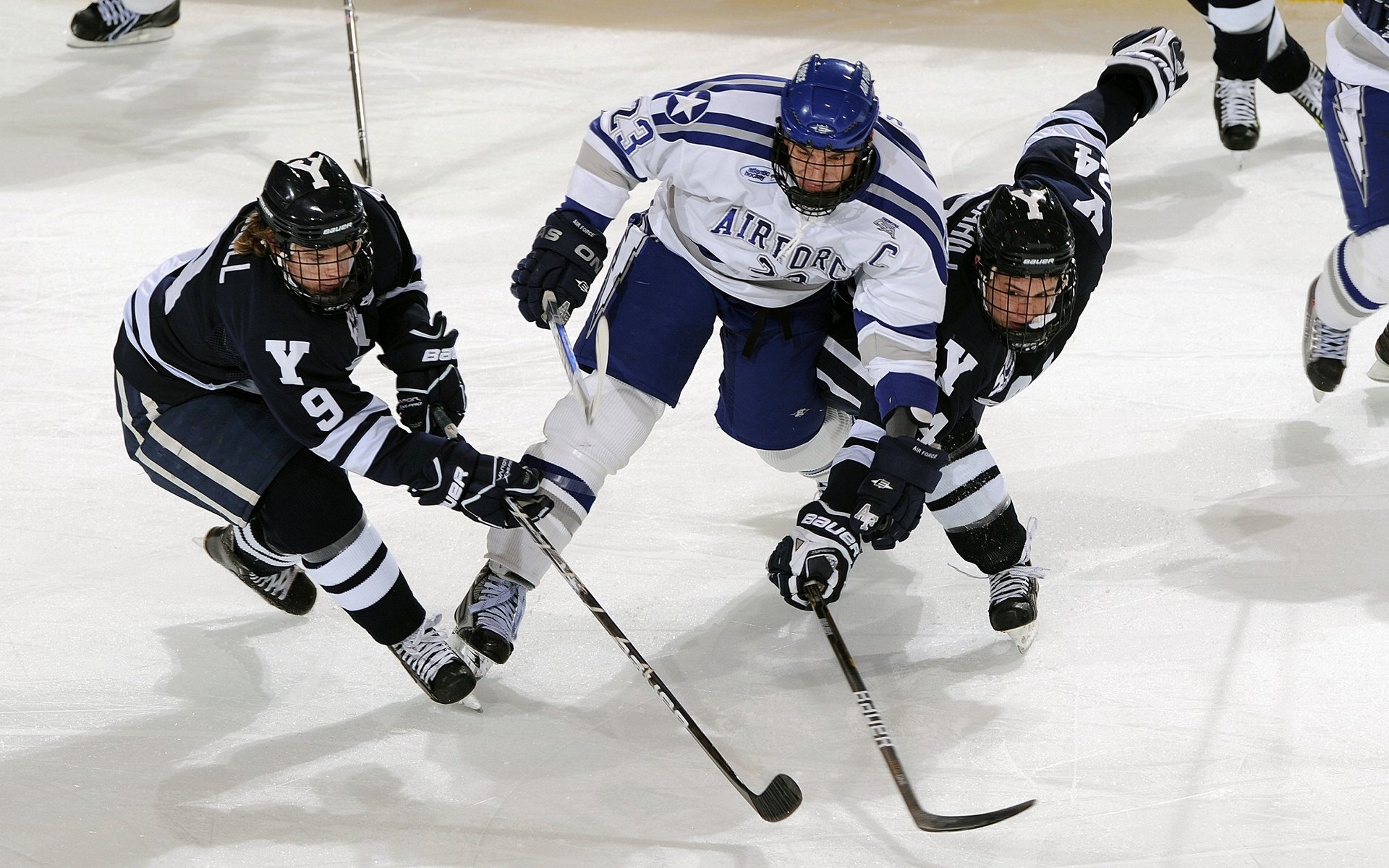巨人阴影下的铁壁与利刃，卢卡库如何用双面统治终结欧冠决赛
